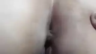 بسبب تلك المؤخرة الكبيرة التي أحبها