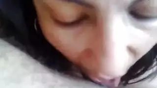 اللسان نائب الرئيس الحيوانات المنوية ابتلاع العرب