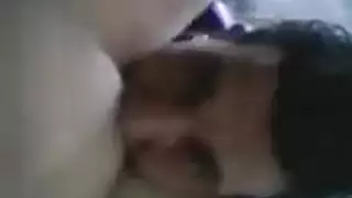 شرشر محجبه مع عشيقها ترفع العبايه وتاخده فى كسها ونيكه من الاخر