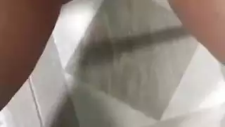 العاهرة العربية سلمى تتخبط بقوة بعد ممارسة الجنس مع زوجها