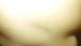 البظر الضخم فرك النشوة الجنسية في العادة السرية القريبة