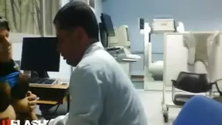 الطبيب ينيك المريضة تصوير مخفي