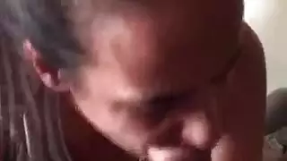 أنا أحب امتصاص هذا القضيب