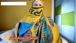 زوجة عربية تركية في الحجاب مع كاميرات كبيرة المسلمون يسجلون أكتوبر