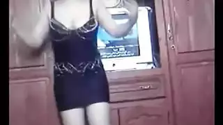 رقص فتاة عربية مثيرة ومفلس