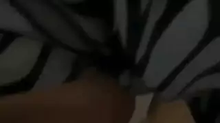 محجبة تركية فاسقة تمص الزب وتدخن السيجاره