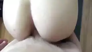 سكس مترجم التجسس على أختي الكبرى المثيرة