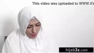 عند تقديم خطأ صديقتك المسلمة على الوالدين