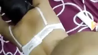سخيف والدة صديقي