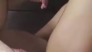 الساخنة العربية الأبنوس فتاة الحصول على مارس الجنس من قبل صديقها الحمار الكبير