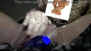 هزاز & في