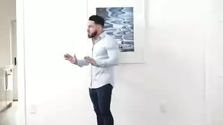 الأخت العربية الخاطئة تقيم علاقة غرامية مع أخيها غير الشقيق