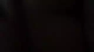أخت قرنية مارس الجنس الحمار في الظلام